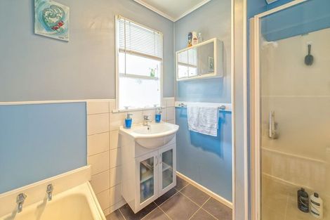 Photo of property in 30 Wordsworth Road, Manurewa, Auckland, 2102