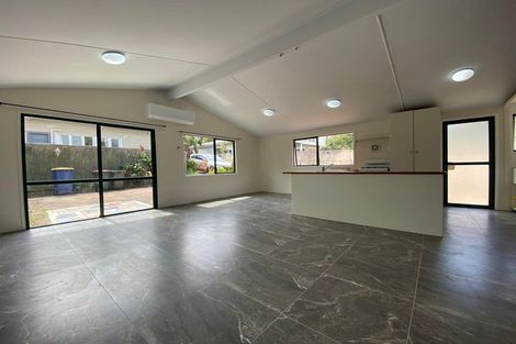 Photo of property in 1014a Great North Road, Point Chevalier, Auckland, 1022