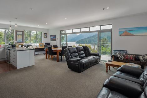 Photo of property in 30 Korimako Rise, Havelock, Picton, 7281