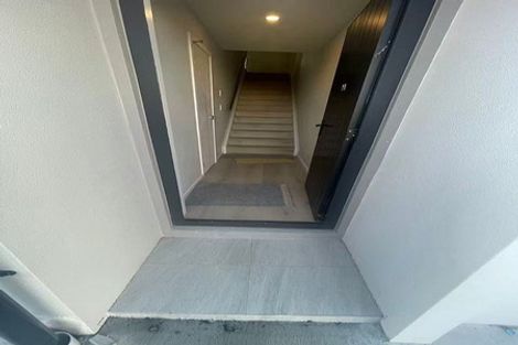 Photo of property in 3 Lemon Tree Lane, Flat Bush, Auckland, 2019