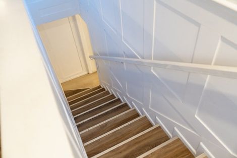 Photo of property in 2 Waireka Street, Ravensbourne, Dunedin, 9022