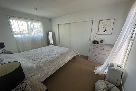 Photo of property in 56 Zita Maria Drive, Massey, Auckland, 0614