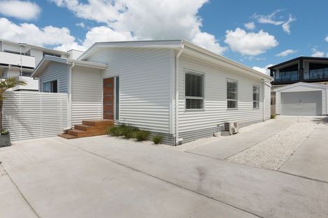 Photo of property in 1036b Papamoa Beach Road, Papamoa Beach, Papamoa, 3118