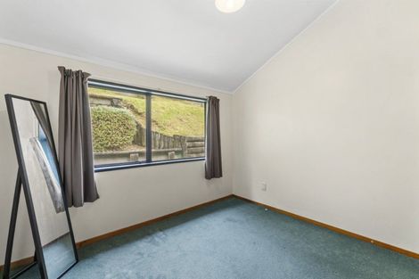 Photo of property in 37 Dingadee Street, Welcome Bay, Tauranga, 3112