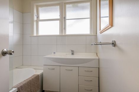 Photo of property in 18 Miro Street, Levin, 5510