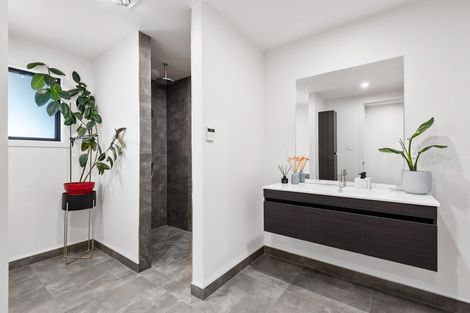 Photo of property in 10 Franks Place, Outram, 9019