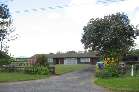 Photo of property in 130 Hamlin Road, Ardmore, Papakura, 2582