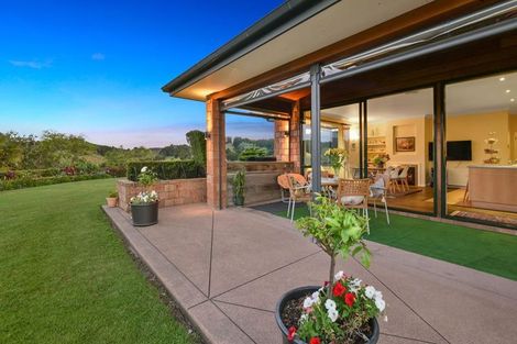 Photo of property in 748 Weranui Road, Wainui, Silverdale, 0994