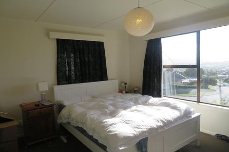 Photo of property in 1 Sidlaw Street, Strathmore Park, Wellington, 6022