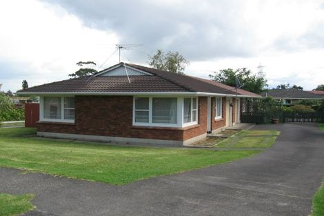 Photo of property in 2/49 Cardiff Road, Pakuranga, Auckland, 2010