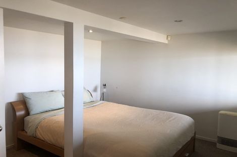 Photo of property in 41 Norwood Road, Bayswater, Auckland, 0622