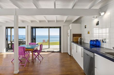 Photo of property in 147 Pukehina Parade, Pukehina, Te Puke, 3189