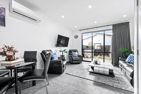 Photo of property in 15 Aston Crescent, Wallaceville, Upper Hutt, 5018