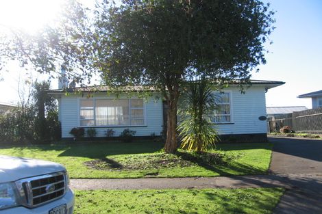 Photo of property in 23 Catlins Crescent, Milson, Palmerston North, 4414