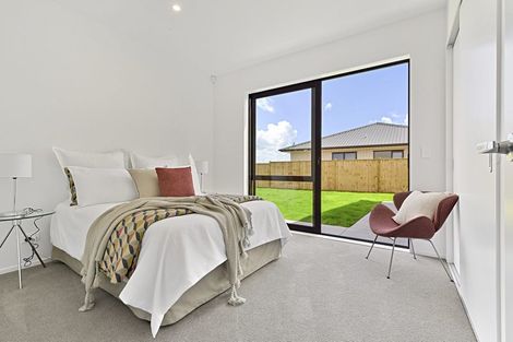 Photo of property in 21 Cadwil Drive, Beachlands, Auckland, 2018