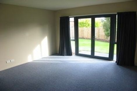 Photo of property in 4 Springwater Avenue, Northwood, Christchurch, 8051