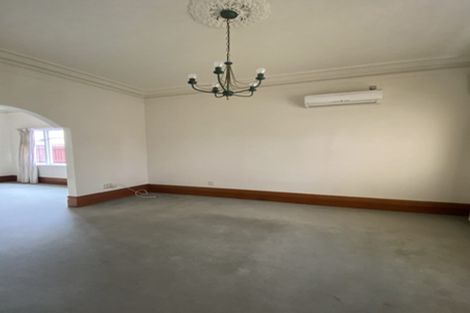 Photo of property in 36a Clare Street, Cambridge, 3434