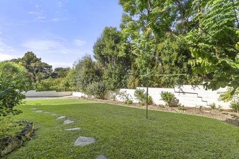 Photo of property in 1/108 Ocean View Road, Northcote, Auckland, 0627