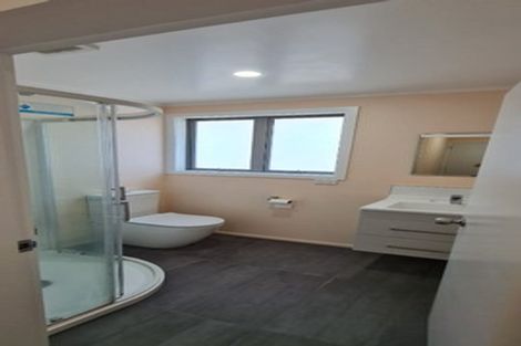 Photo of property in 8a Elizabeth Avenue, Heretaunga, Upper Hutt, 5018