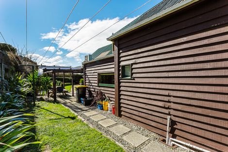 Photo of property in 43 Beresford Street, Kaikorai, Dunedin, 9010