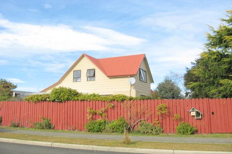 Photo of property in 10 Bowen Street, Te Anau, 9600