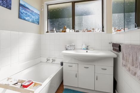 Photo of property in 1/48 Bellfield Road, Opaheke, Papakura, 2113