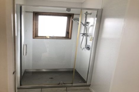 Photo of property in 3/3 Quebec Road, Milford, Auckland, 0620