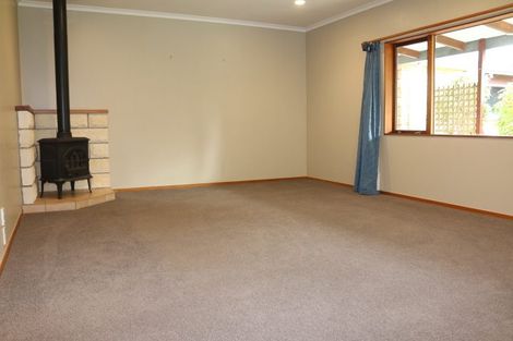 Photo of property in 27 Te Rakehou Road, Feilding, 4775