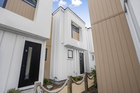 Photo of property in 16/10 Pascoe Avenue, Paremata, Porirua, 5026