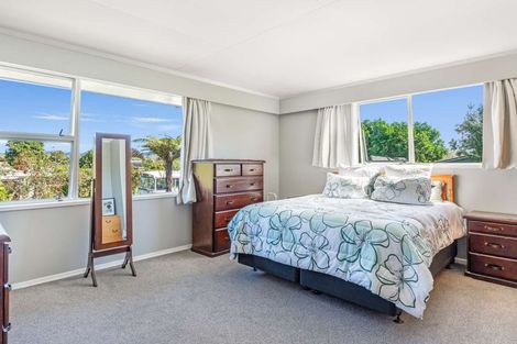 Photo of property in 12 Banks Street, Tolaga Bay, 4077