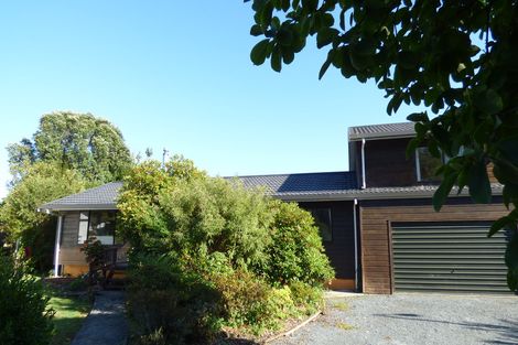 Photo of property in 10 James Kemp Place, Kerikeri, 0230