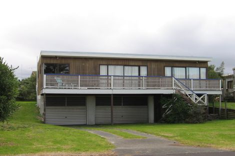 Photo of property in 10 Thistle Terrace, Omaha, 0986