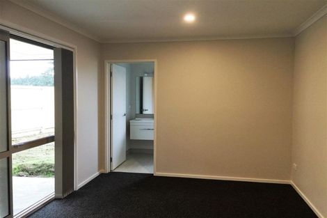 Photo of property in 255 Dixon Road, Fitzroy, Hamilton, 3206