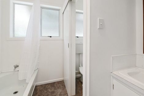 Photo of property in 1/17 Clifton Drive, Waitara, 4320