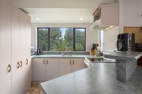 Photo of property in 8 Wade Place, Welcome Bay, Tauranga, 3175