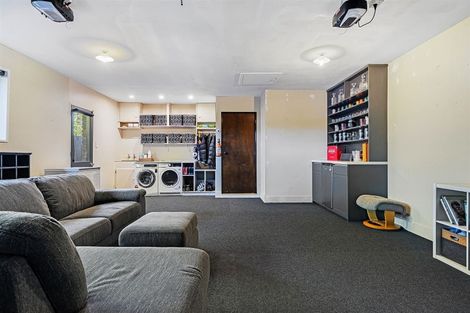 Photo of property in 6 Cherrywood Place, Redwood, Christchurch, 8051