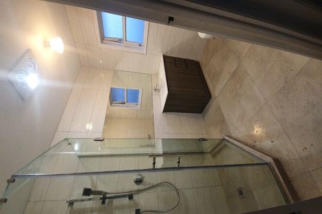 Photo of property in 1 Diana Drive, Glenfield, Auckland, 0629