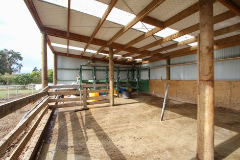 Photo of property in 201 Oamaru-alma Road, Deborah, Oamaru, 9491