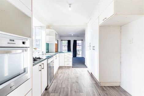 Photo of property in 2 Patea Place, Terrace End, Palmerston North, 4410