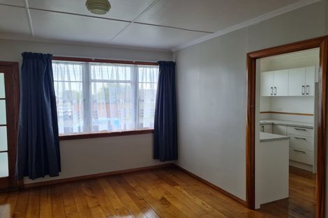 Photo of property in 34 Cornfoot Street, Castlecliff, Whanganui, 4501