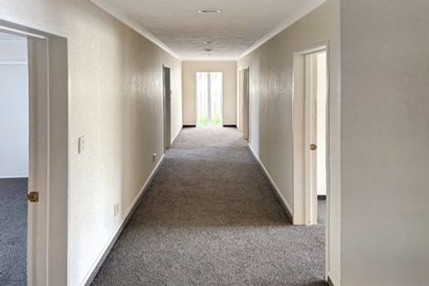 Photo of property in 4 Knightsbridge Place, Taradale, Napier, 4112