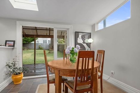 Photo of property in 5 Shoal Bay Road, Devonport, Auckland, 0624