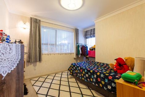 Photo of property in 12 Windsor Street, Dannevirke, 4930