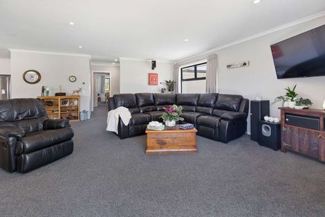 Photo of property in 728 Makino Road, Halcombe, Feilding, 4777