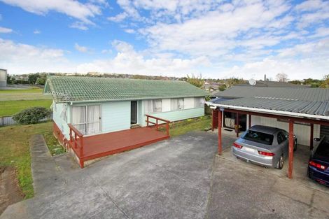 Photo of property in 24 Vetori Place, Clover Park, Auckland, 2023