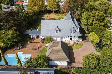 Photo of property in 305 Fergusson Drive, Heretaunga, Upper Hutt, 5018