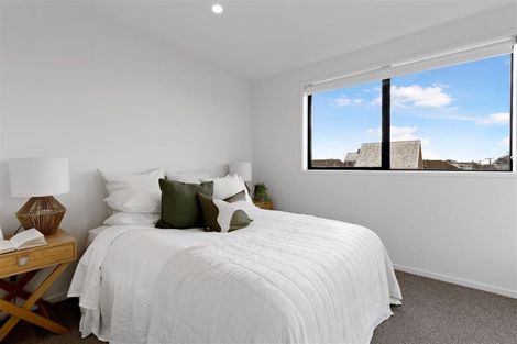 Photo of property in 2/50 Lonsdale Street, New Brighton, Christchurch, 8083