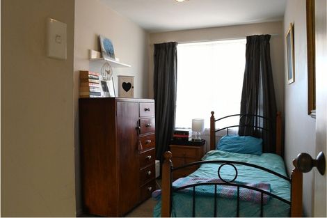 Photo of property in 2/5 Chadbury Street, Parklands, Christchurch, 8083