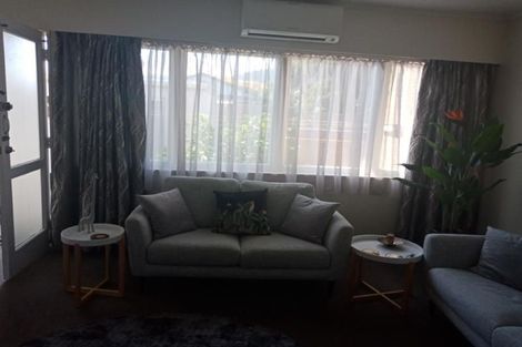 Photo of property in 1-20/27 Whites Line West, Woburn, Lower Hutt, 5010