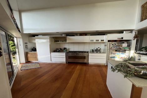 Photo of property in 282 Motutara Road, Muriwai, Waimauku, 0881